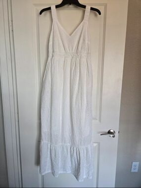 Isabel by Ingrid & Isabel White 100% Cotton Eyelet Maternity Maxi Dress XS